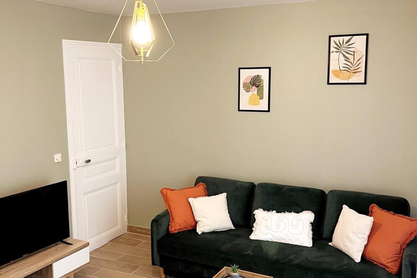 Appartement 2 Pieces Au Raincy Proche De Paris Le Raincy Bagian luar foto